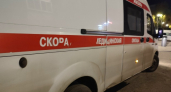 В Сыктывкаре мотоциклиста госпитализировали с множественными переломами после столкновения с Chevrolet Niva